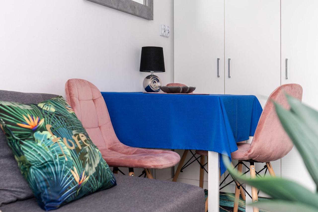 Apartament Kolorowe Balkony Czyzewskiego 3 *